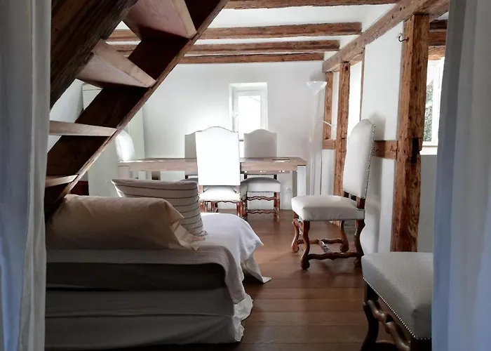 La Chaumiere